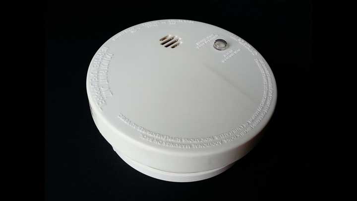 Installation of Smoke/Heat Alarms 